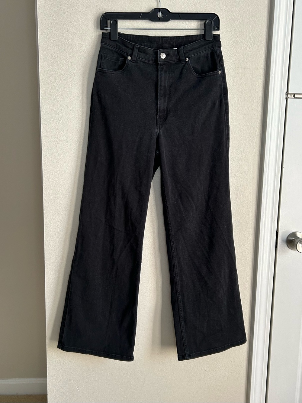 H&M Divided Black Wide Leg Flare High Waisted Women’s Denim Jeans Size 10